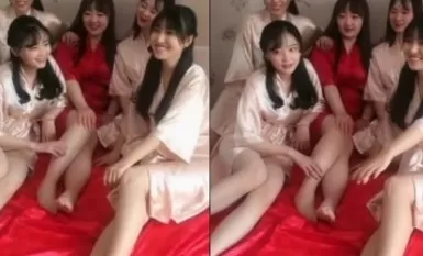 Nhóm phù dâu siêu xinh
