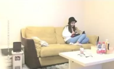 黒人の漁師の帽子の新進気鋭の美女と帽子ファック、美脚ジーンズ静止自撮り、ディープスロートオーラルセックス巨根