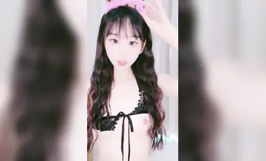【水槍噴】又騷又嗲！身材極好的漂亮學妹！激情裸舞_道具自慰 (11)