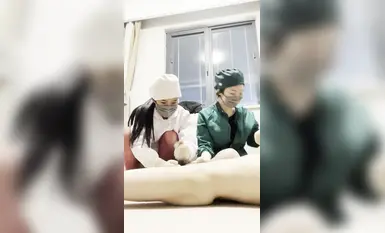 Propesyonal na kinukuha ng mga doktor at nars ang sperm, footjob, pagsuso ng titi, propesyonal na uniporme, iba't ibang contrasting stockings, silk feet, sperm extraction (1)