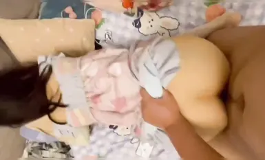 上海xx學院母狗葉x婷校園女神後入影片流出