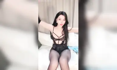 噴水女神~極限誘惑5月新【白熙】美乳白虎粉穴~紅唇深喉~自慰瘋狂~淫水如噴泉  (13)