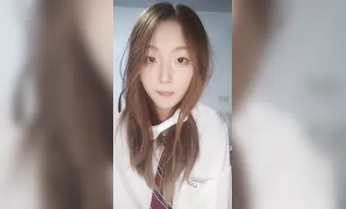 19岁极品小母狗，身材超棒，被猥琐男调教蹂躏，各种道具齐上阵，高潮娇喘不断(25)