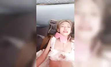 Creampie dalam faraj merah jambu dan lembap seorang gadis berusia 18 tahun, dipaksa untuk menelan air mani, meraba faraj, gadis itu disetubuhi hingga menangis (1)