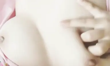 Koleksi kebajikan gadis manis "Xia Xiaohan" yang tulen dan comel_tulen_tulen_jiwa bernafsu_semua jenis tingkah laku yang berbeza di dalam bas_cahaya bulan putih tulen sangat cuek (2)