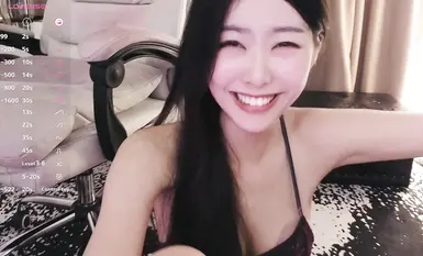 stripchat高颜值主播【Cecilia0903】气质女神直播日常(22)