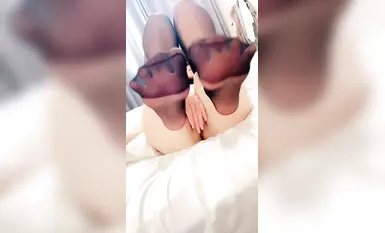 [Moji] G-cup student girl_long legs and props are inserted into the unprotected hard fuck! (11)