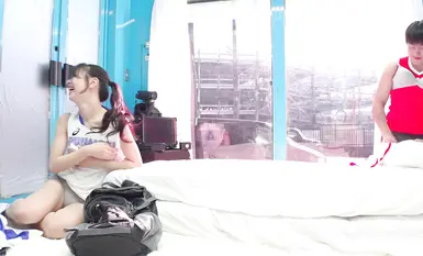 SDMM-201 Melarikan Diri dari Cermin Ajaib! 7 Episod istimewa menyokong remaja 18 tahun yang tidak tahu beza LIKE dan LOVE! Jika mereka tidak melakukan hubungan seks dalam had masa 100 minit, mereka tidak boleh melarikan diri. Apa yang berlaku apabila dua 