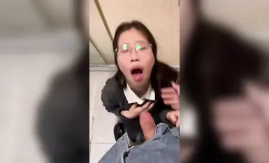 Giáo dục cô gái sinh viên~Không muốn ăn? Một cái tát vào mặt, ngoan ngoãn ăn con cặc! 2