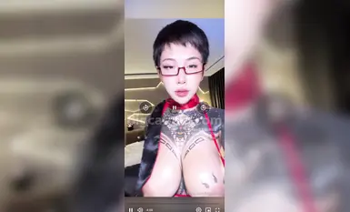 Hình xăm siêu giá trị của người nổi tiếng Twitter mèo lớn Gao Qiao Youmei lụa đen thủ dâm 1