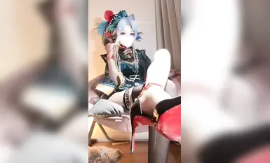 【芃芃大人】玉玲瓏黑絲裸足羞辱