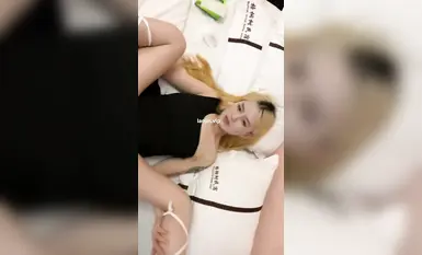 Mới nhất vào tháng 6 năm 2025, [Best Leak], cô gái này thực sự rất xinh đẹp, video sex do bạn trai cô ấy để lại cho thấy khuôn mặt cô ấy một cách hoàn hảo, và sự tương phản giữa những bức ảnh thường ngày của cô ấy trên giường là rất rõ ràng!