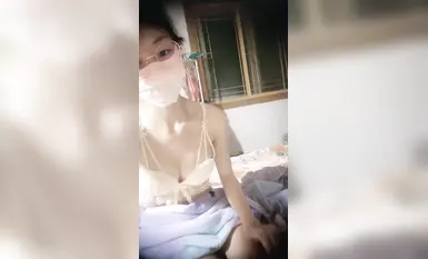 【佩佩】身材超顶_宿舍全裸诱惑自慰(3)