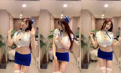 福利贵[白兎易] 巨乳ネット有名人カスタマイズ企画オナニースプレー(6)