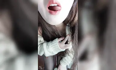 抖音45岁兰姨付费大尺度风骚熟女自慰福利(3)