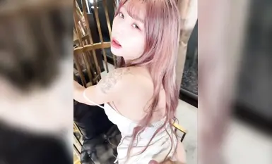 [Emma] Penggambaran erotik menukar pakaian menggoda jurugambar_1