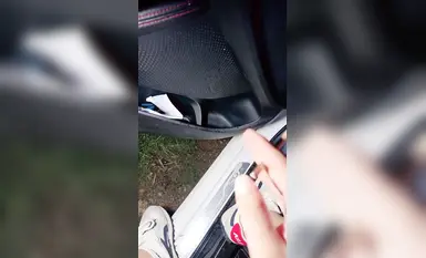 深夜戶外與騷婦激情車震啪啪啪對白精彩刺激，半推半就大屌插入就老實了