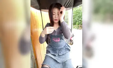 アンカー【Asia_Melody】トップクラスの美形女子校生が露出オナニーで色んな所で潮吹き、完全に身を任せ、連続潮吹き、床いっぱいの淫水（3）