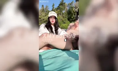 汐夢瑤海灘提取  在公共海灘全裸打飛機 雙視角帶你感受在眾目睽睽下打飛機，各種路人從身邊經過的刺激