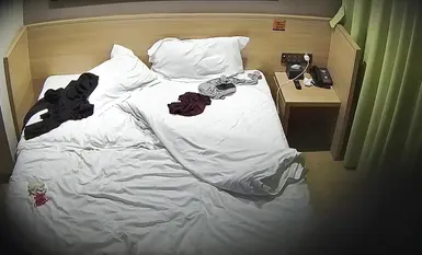 7月最新流出安防酒店_攝像頭高清偷拍健身猛男和身材不錯的苗條富姐開房操逼乾的次數雖然多可惜每次時間都很短