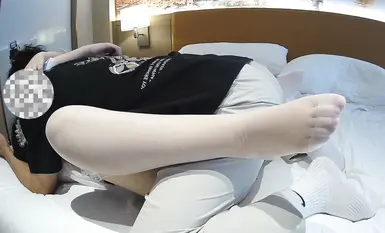 强烈推荐！ 7月新品，摄影大师【少女时代】C罩杯的20岁女大生主动奉献出处女膜，主机位视角，超清4K画质(5)