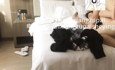 【印象足拍】024號女主_突然射精沒反映過來_被噴出的精液嚇一跳 (3)