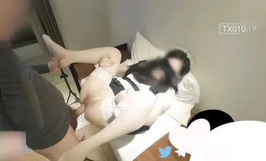 【捅主任】日常小穴特写干到双脚离地小屁股都红了