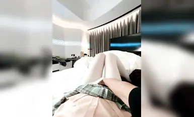 สาวโลลิทวิตเตอร์ ยูมิ เต้นแก้ผ้าและช่วยตัวเอง อวัยวะเพศของสปอนเซอร์เธอหนาและยาวมากจนทำให้ขาฉันนิ่ม (12)