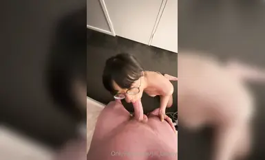 jill_bunny 眼鏡婊口交自慰啪啪合集 (7)
