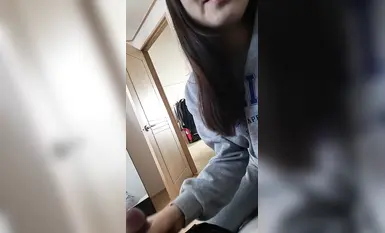 한국인 삼촌 순수 미녀와 삼촌 열정 섹스, 아름다운 케톤 바디 신선한 백호, 흥미진진한 G 포인트_알몸 폭발 출력_입으로 뿜어내는 폭발 (2)