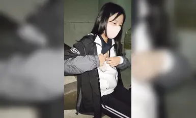 Oral sex paradise trip ng tiyuhin ng Korea: ang matamis na tukso ng malalambing na Korean high school students, ang pinakahuling karanasan ng madamdaming oral sex at hand job (6)