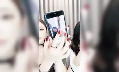 Tuyển tập phát sóng trực tiếp hai nữ thần ngực khủng đẹp nhất (16)