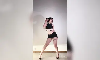 推特反差福利姬yummy_707 玉米 裸舞合集 (14)