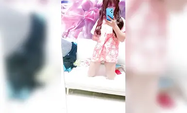 Shao Luo Wen Qing - the appearance is still very good, Shao Luo type yellow broadcast, the personality is quite lively and cute, with a variety of soft sister clothes, plus the ability to do things that are not low in scale, it is quite worth watching (2)