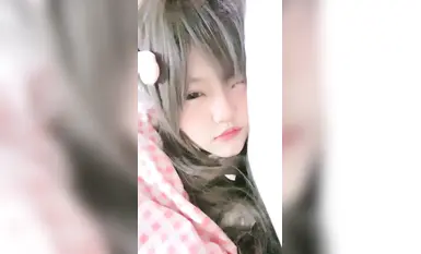 샤오뤄웬칭 - 외모는 여전히 아주 좋고, 샤오뤄 타입의 황인종 방송, 성격은 꽤 활발하고 귀엽고, 다양한 부드러운 자매 의상과 더불어 라이브 쇼를 할 수 있는 능력이 있어서 꽤 흥미롭습니다(4)