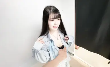 fc2-ppv-4745587 *暑假限定1000日元！！【做好亏本的准备】拥有火箭般巨乳和粉嫩乳头的女高中生。拥有柔软肌肤和美乳，还有一张娃娃脸。尽情享受夏日青春的制服中出吧。