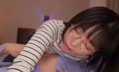 DLDSS-422 Natuwa ako sa isang payak, nakasuot ng salamin na pabrika na babae na nagtatago ng malalaking suso, ngunit siya pala ay isang ganap na kalapating mababa ang lipad at nabaliw, nagmamakaawa sa akin na cum sa loob niya. Mami Zenba - Mami Zenba (Mam