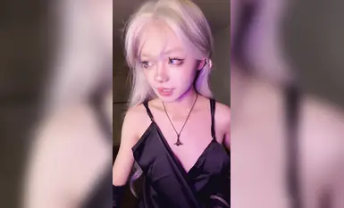 羚 精靈系尤物! cos女僕裝，美女道具自慰白漿直流，裸舞超頂! (5)