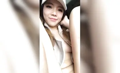 鴨舌帽美女車內口交，逛街露出，試衣間裸體 (1)