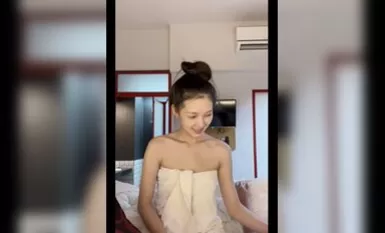 Onlyfans Ceiling Level Miss 19