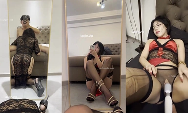 最高のメガネとセクシーなヒロイン、黒シルクと太ったお尻の金持ちがチキンを食べてセックスする、メインのハイエンドの素顔（2）