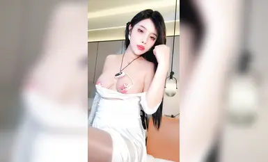 【白熙】高顏值女神，極品身材白虎嫩逼，道具插逼，自慰噴水  (22)