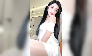 【白熙】高颜值女神，极品身材白虎嫩逼，道具插逼，自慰喷水(22)