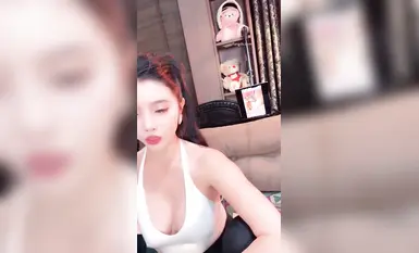 【白熙】高顏值女神，極品身材白虎嫩逼，道具插逼，自慰噴水  (7)