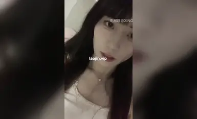 極品泄密 清純美女完美露臉 為男友拍的小視頻泄露流出-2