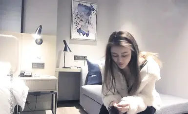 兼职小姐姐，风情味不重，但会玩，啪啪舔逼扣弄后入骑坐猛操