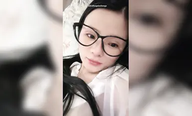 【Cà phê gợi cảm】Vú to và mông bự_Gái đeo kính_Tất lưới đen liền mảnh_Bịt miệng bằng dây xích chó_Huấn luyện_Cưỡi ngựa không an toàn_Lối vào phía sau (5)
