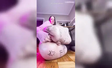 OF_巨乳と太いお尻_Yoursexwife_黒絹ファンタジードラゴン白汁オナニー痙攣潮吹き