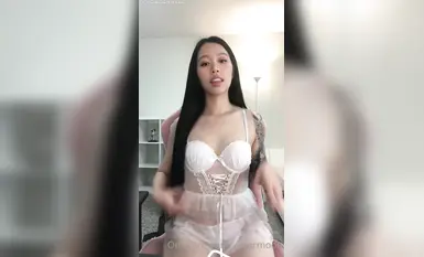OF xailormoon 符文精神小妹自慰 高潮 淫液 肥臀 (21)