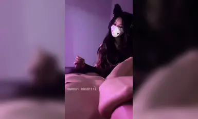 Foot control footjob-cô gái mèo mặc tất lưới đen, liếm chân và footjob để xuất tinh_2